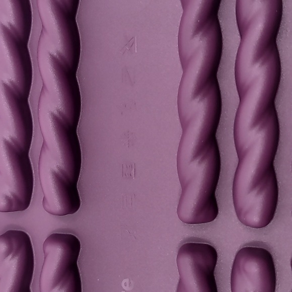 Tupperware Sticks Mold Silicone  New - Picture 6 of 10